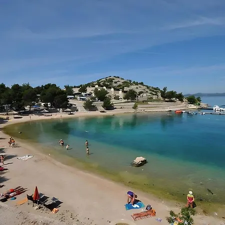 Premium Mobile Home Maslina - 2 Bedrooms, Large Terrace - Oaza Mira Drage * Drage