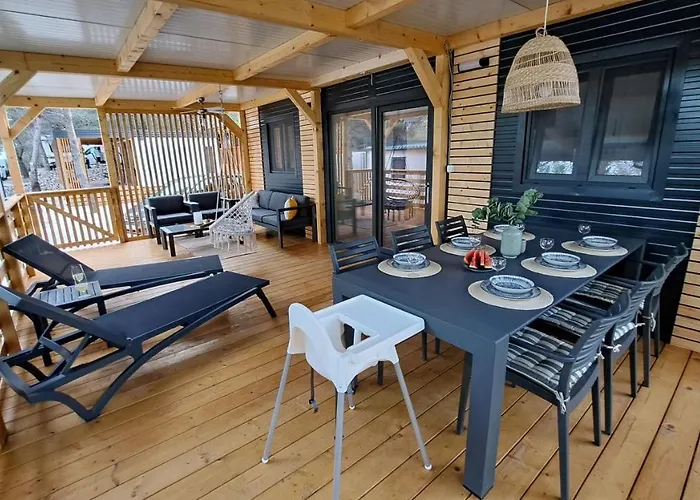 Premium Mobile Home Maslina - 2 Bedrooms, Large Terrace - Oaza Mira Drage Campsite *